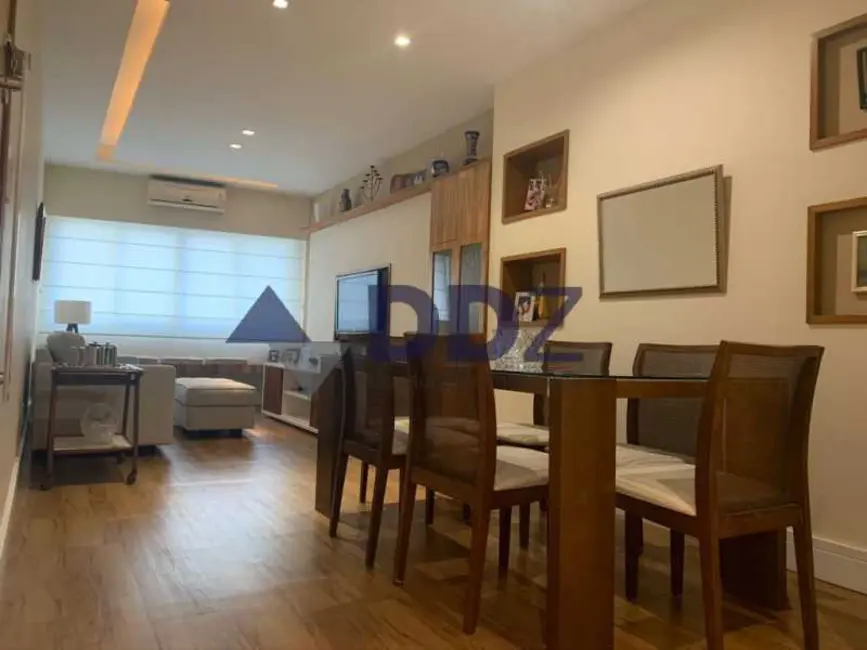 Foto 4 de Apartamento com 3 quartos à venda, 100m2 em Rio De Janeiro - RJ