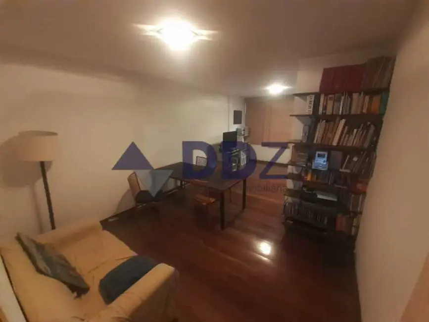 Foto 2 de Apartamento com 3 quartos à venda, 160m2 em Rio De Janeiro - RJ