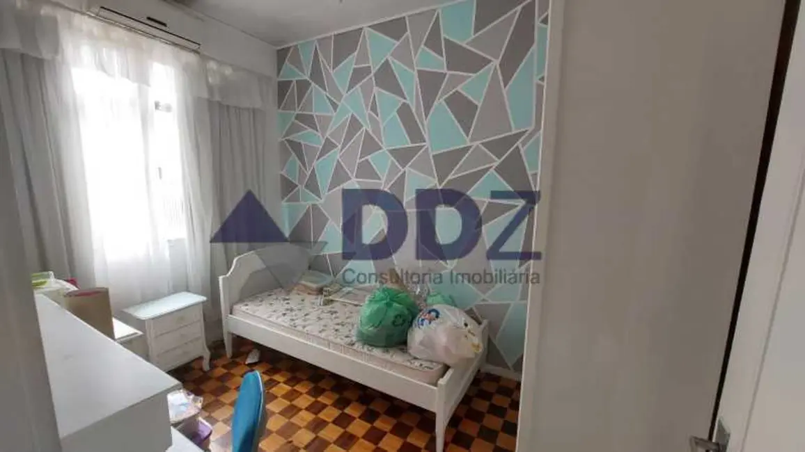 Foto 8 de Apartamento com 2 quartos à venda, 70m2 em Rio De Janeiro - RJ