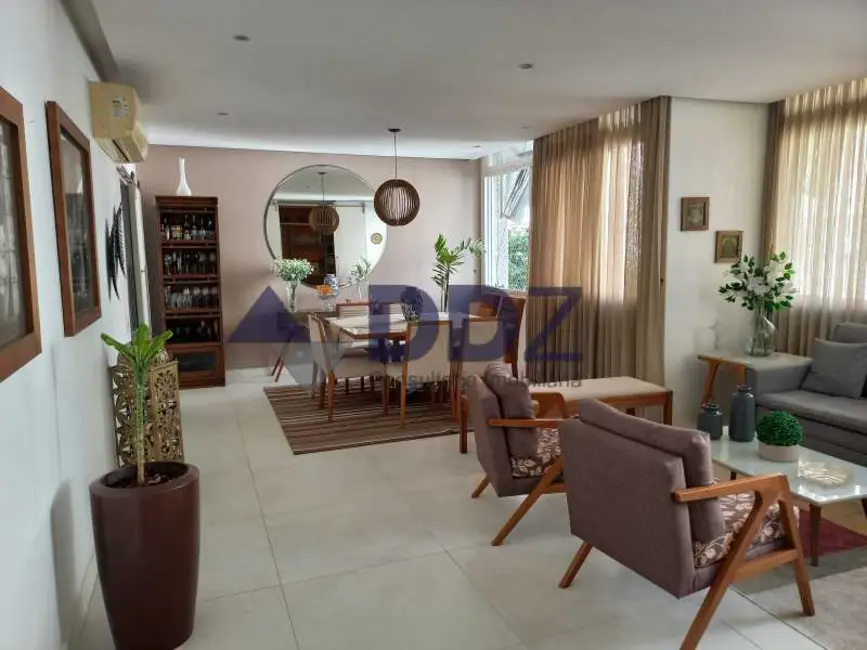 Foto 1 de Apartamento com 3 quartos à venda, 148m2 em Rio De Janeiro - RJ