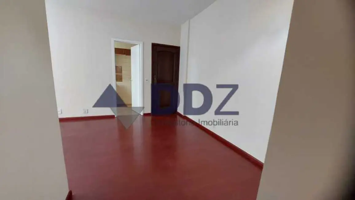 Apartamento com 3 quartos à venda, 86m2 em Rio De Janeiro - RJ - imagem 2 Foto 2 de Apartamento com 3 quartos à venda, 86m2 em Rio De Janeiro - RJ