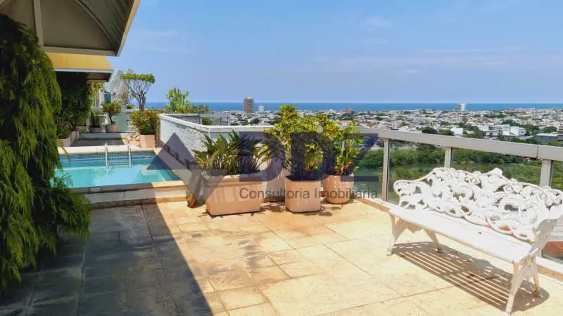 Cobertura com 3 quartos à venda, 435m2 em Rio De Janeiro - RJ - imagem 1 Foto 1 de Cobertura com 3 quartos à venda, 435m2 em Rio De Janeiro - RJ