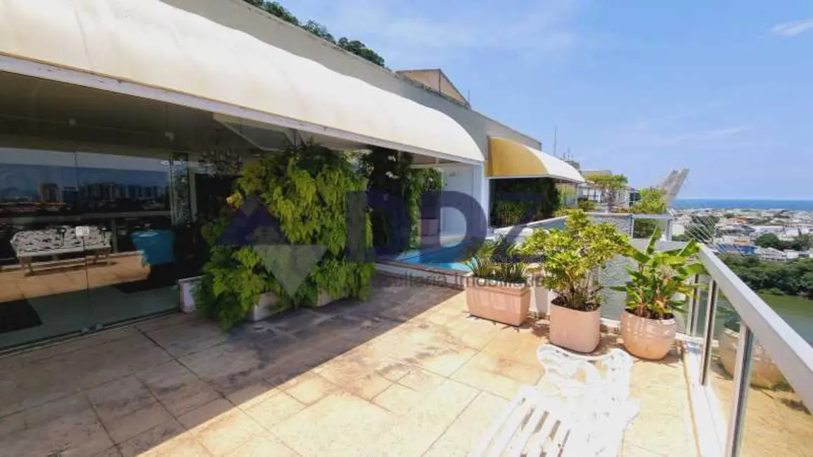 Cobertura com 3 quartos à venda, 435m2 em Rio De Janeiro - RJ - imagem 3 Foto 3 de Cobertura com 3 quartos à venda, 435m2 em Rio De Janeiro - RJ