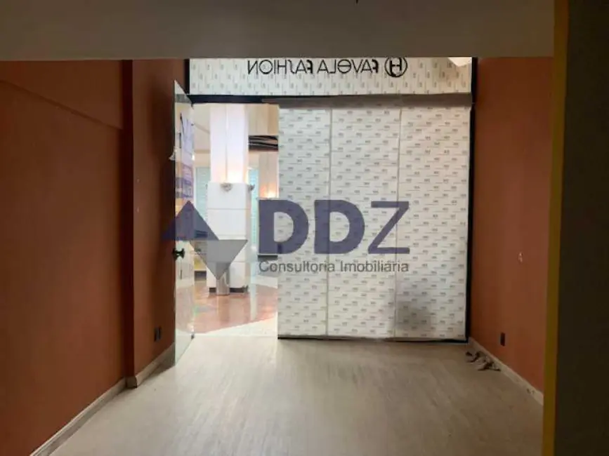 Foto 6 de Sala Comercial à venda, 28m2 em Rio De Janeiro - RJ