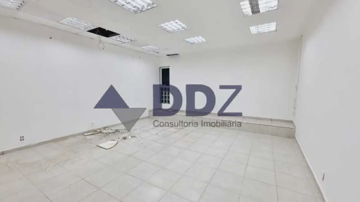 Foto 4 de Loja à venda e para alugar, 305m2 em Rio De Janeiro - RJ