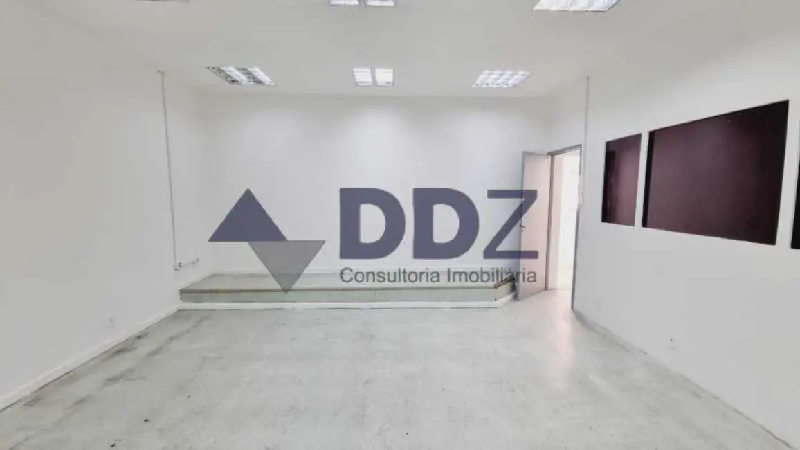 Foto 3 de Loja à venda e para alugar, 305m2 em Rio De Janeiro - RJ