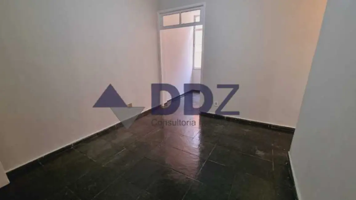 Apartamento com 2 quartos à venda, 52m2 em Rio De Janeiro - RJ - imagem 2 Foto 2 de Apartamento com 2 quartos à venda, 52m2 em Rio De Janeiro - RJ