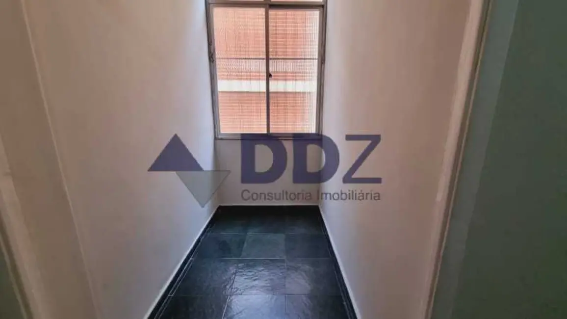 Apartamento com 2 quartos à venda, 52m2 em Rio De Janeiro - RJ - imagem 4 Foto 4 de Apartamento com 2 quartos à venda, 52m2 em Rio De Janeiro - RJ