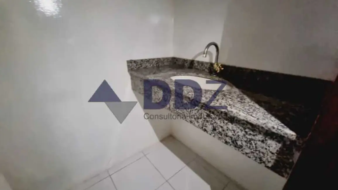 Foto 9 de Sala Comercial à venda, 43m2 em Rio De Janeiro - RJ