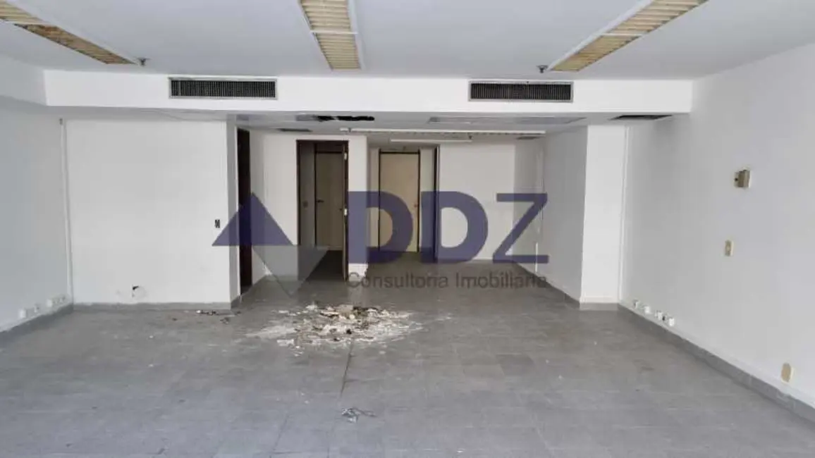 Sala Comercial à venda, 209m2 em Rio De Janeiro - RJ - imagem 5 Foto 5 de Sala Comercial à venda, 209m2 em Rio De Janeiro - RJ