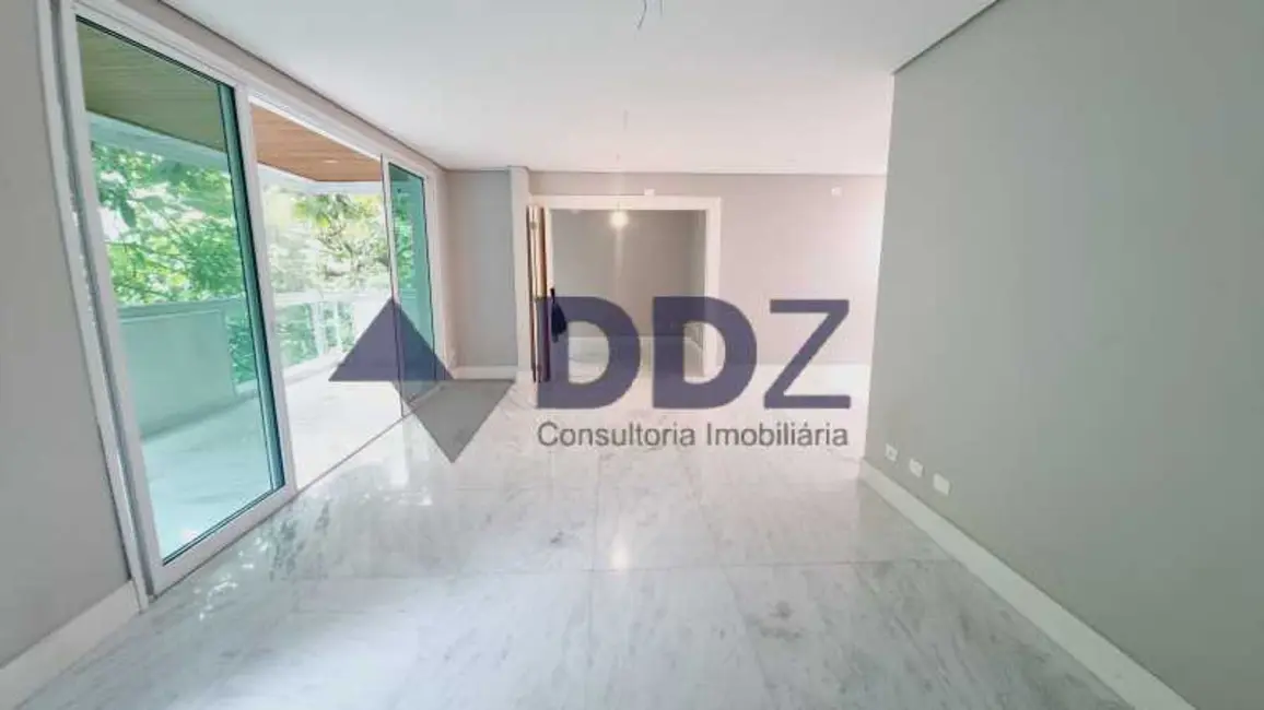 Foto 8 de Cobertura com 3 quartos à venda, 269m2 em Rio De Janeiro - RJ