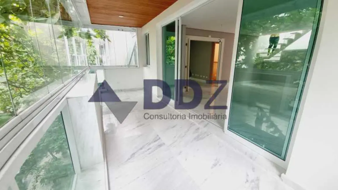 Foto 3 de Cobertura com 3 quartos à venda, 269m2 em Rio De Janeiro - RJ