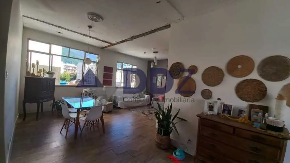 Foto 2 de Cobertura com 4 quartos à venda, 200m2 em Rio De Janeiro - RJ