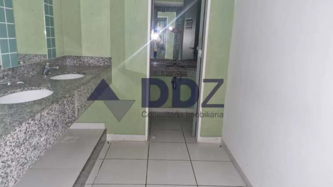 Sala Comercial à venda, 39m2 em Rio De Janeiro - RJ - imagem 4 Foto 4 de Sala Comercial à venda, 39m2 em Rio De Janeiro - RJ