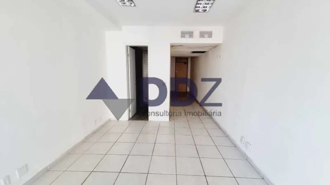 Sala Comercial à venda, 42m2 em Rio De Janeiro - RJ - imagem 5 Foto 5 de Sala Comercial à venda, 42m2 em Rio De Janeiro - RJ