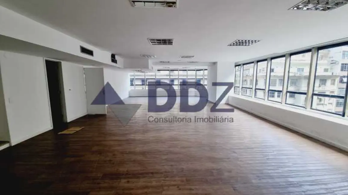 Foto 5 de Sala Comercial à venda, 130m2 em Rio De Janeiro - RJ