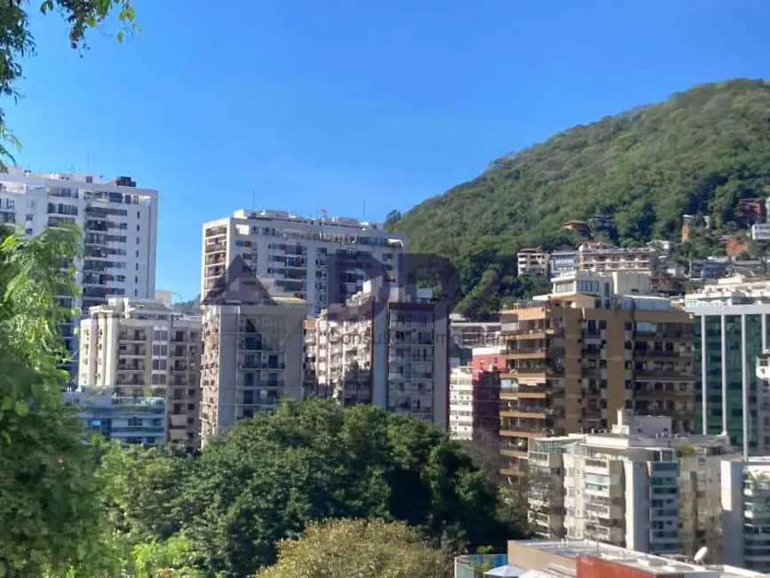 Foto 4 de Apartamento com 4 quartos à venda, 200m2 em Rio De Janeiro - RJ