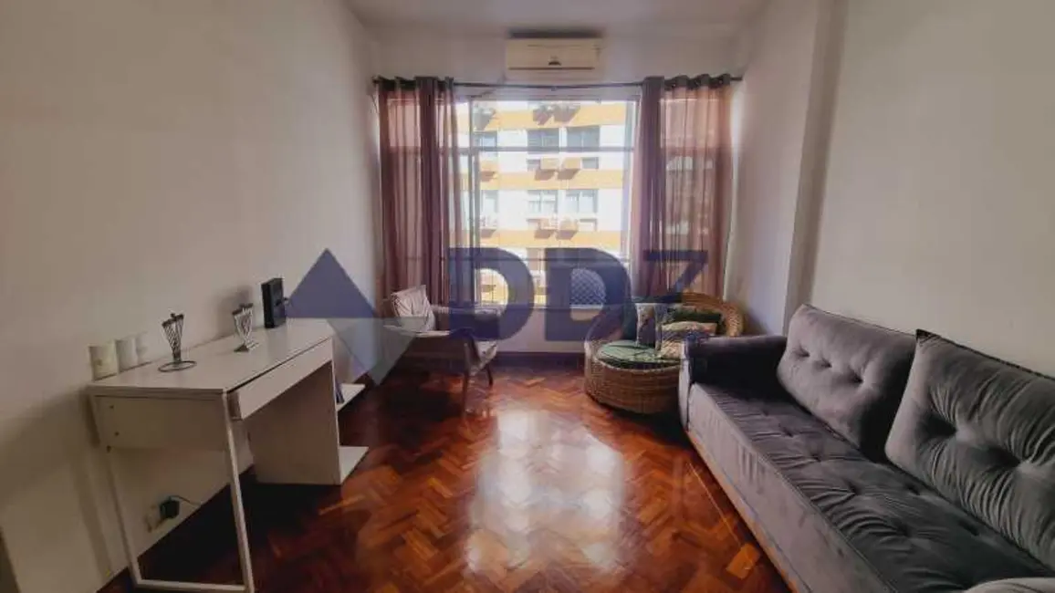 Foto 3 de Apartamento com 3 quartos à venda, 140m2 em Rio De Janeiro - RJ