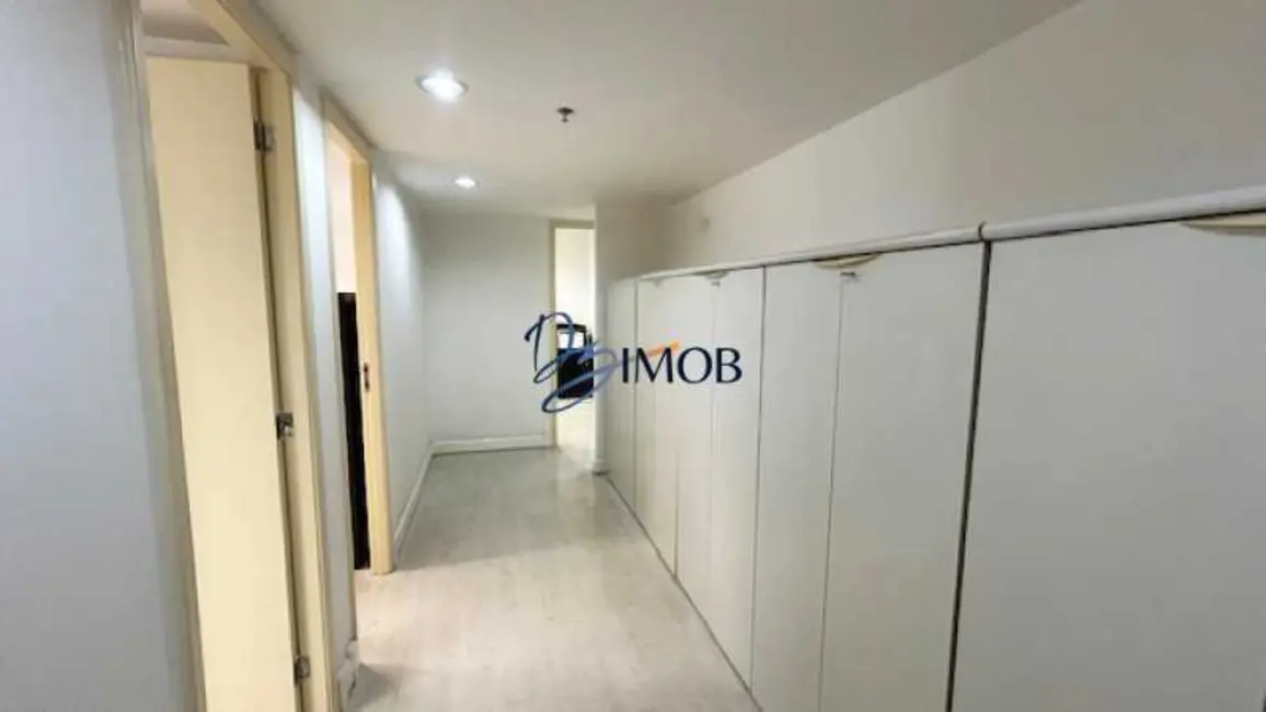 Sala Comercial à venda e para alugar, 122m2 em Rio De Janeiro - RJ - imagem 8 Foto 8 de Sala Comercial à venda e para alugar, 122m2 em Rio De Janeiro - RJ