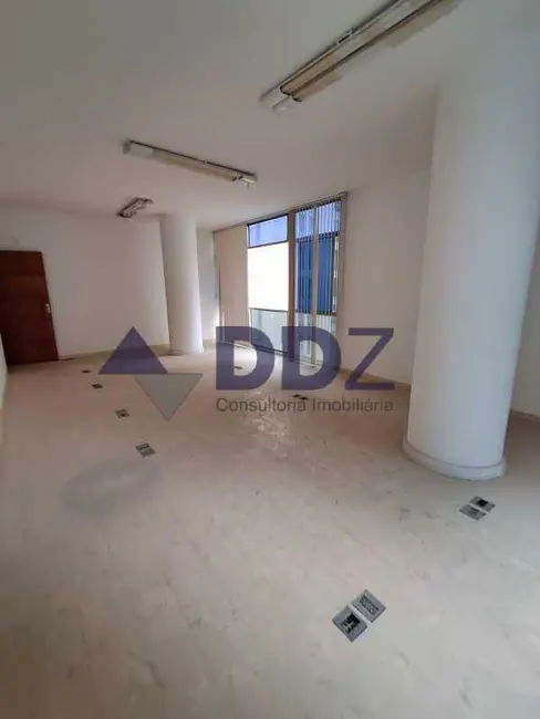 Sala Comercial à venda, 80m2 em Rio De Janeiro - RJ - imagem 7 Foto 7 de Sala Comercial à venda, 80m2 em Rio De Janeiro - RJ