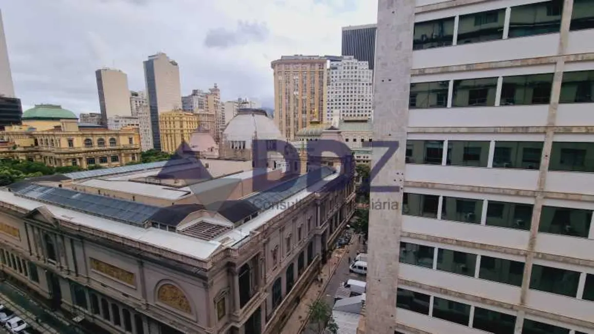 Foto 1 de Sala Comercial à venda e para alugar, 100m2 em Rio De Janeiro - RJ