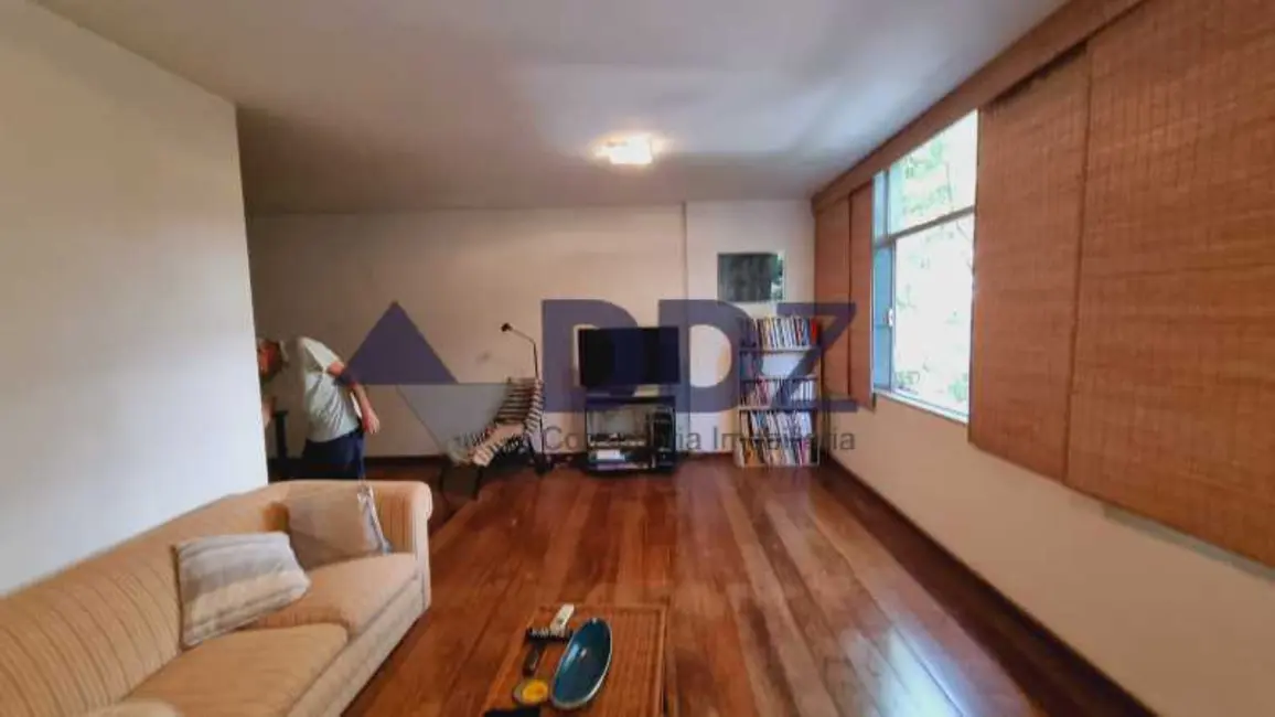 Foto 7 de Apartamento com 3 quartos à venda, 130m2 em Rio De Janeiro - RJ