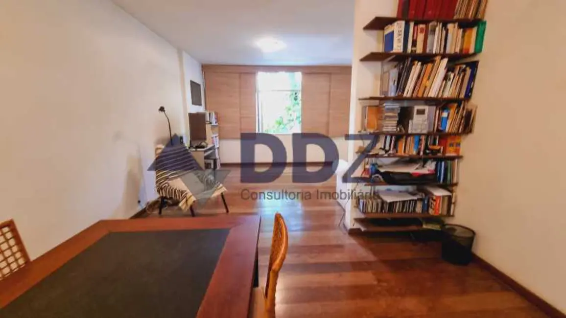 Foto 9 de Apartamento com 3 quartos à venda, 130m2 em Rio De Janeiro - RJ