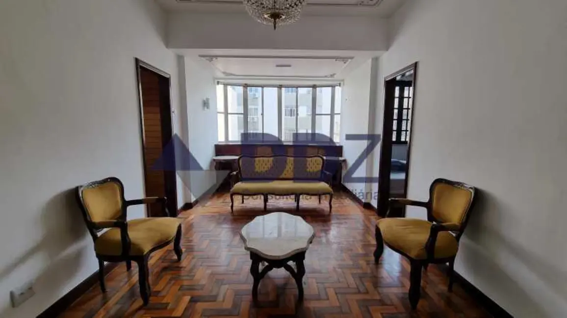 Apartamento com 3 quartos à venda, 120m2 em Rio De Janeiro - RJ - imagem 8 Foto 8 de Apartamento com 3 quartos à venda, 120m2 em Rio De Janeiro - RJ