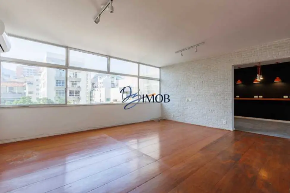 Foto 2 de Apartamento com 3 quartos à venda, 108m2 em Rio De Janeiro - RJ