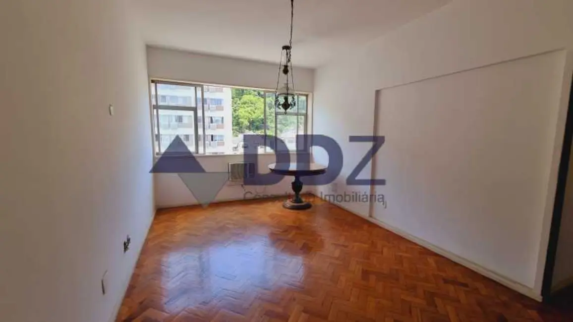 Foto 2 de Apartamento com 3 quartos à venda, 94m2 em Rio De Janeiro - RJ