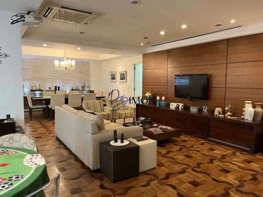 Foto 2 de Apartamento com 3 quartos à venda, 255m2 em Rio De Janeiro - RJ