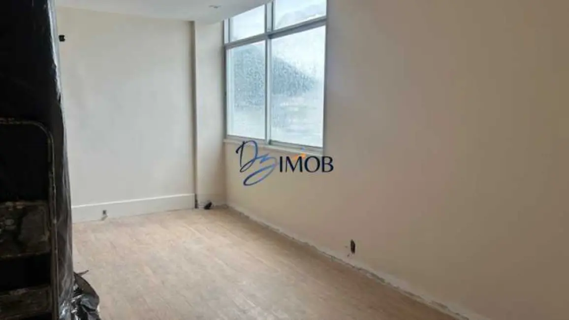 Sala Comercial à venda, 32m2 em Rio De Janeiro - RJ - imagem 7 Foto 7 de Sala Comercial à venda, 32m2 em Rio De Janeiro - RJ