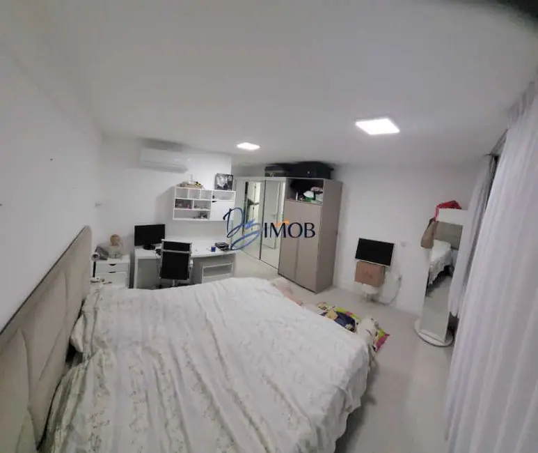 Apartamento com 1 quarto à venda, 65m2 em Rio De Janeiro - RJ - imagem 4 Foto 4 de Apartamento com 1 quarto à venda, 65m2 em Rio De Janeiro - RJ