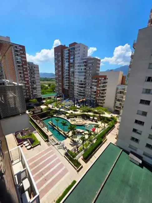 Foto 3 de Apartamento com 3 quartos à venda, 101m2 em Rio De Janeiro - RJ