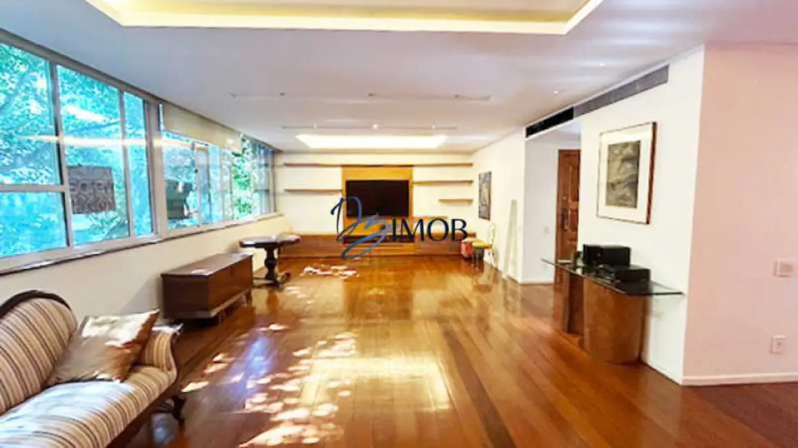 Foto 2 de Apartamento com 4 quartos à venda, 214m2 em Rio De Janeiro - RJ