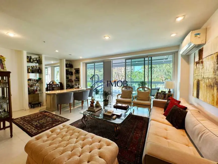 Foto 1 de Apartamento com 3 quartos à venda, 152m2 em Rio De Janeiro - RJ