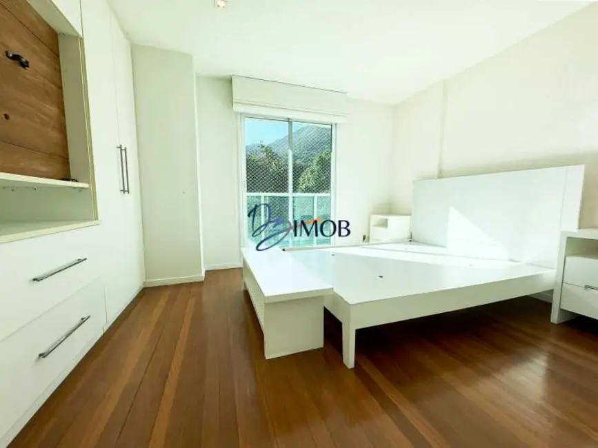 Foto 5 de Apartamento com 3 quartos à venda, 140m2 em Rio De Janeiro - RJ