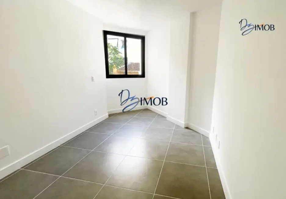 Foto 9 de Apartamento com 4 quartos à venda, 135m2 em Rio De Janeiro - RJ