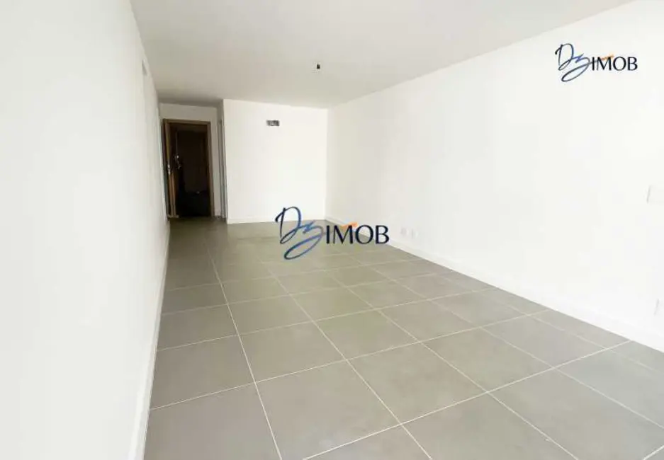 Foto 3 de Apartamento com 4 quartos à venda, 135m2 em Rio De Janeiro - RJ