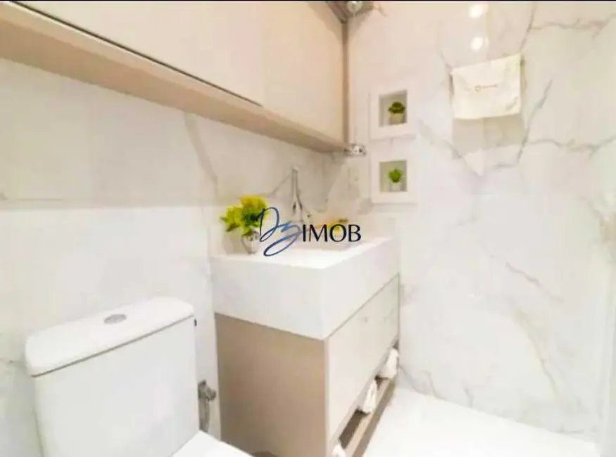 Apartamento com 3 quartos à venda, 110m2 em Rio De Janeiro - RJ - imagem 9 Foto 9 de Apartamento com 3 quartos à venda, 110m2 em Rio De Janeiro - RJ