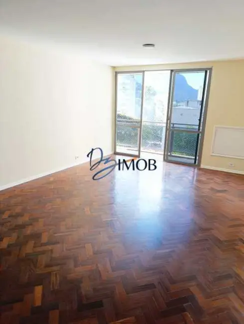 Apartamento com 4 quartos à venda, 139m2 em Rio De Janeiro - RJ - imagem 4 Foto 4 de Apartamento com 4 quartos à venda, 139m2 em Rio De Janeiro - RJ