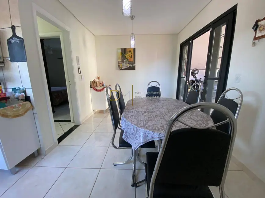 Foto 8 de Sobrado com 4 quartos à venda, 307m2 em Vila Maria, Botucatu - SP