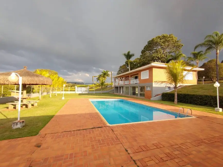 Foto 1 de Sítio / Rancho com 7 quartos à venda, 700m2 em Botucatu - SP