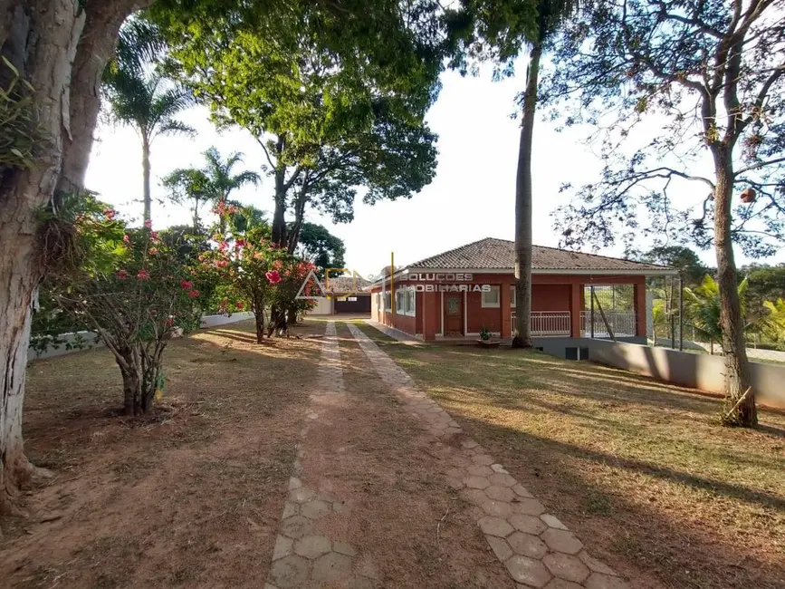 Foto 3 de Sítio / Rancho com 7 quartos à venda, 700m2 em Botucatu - SP