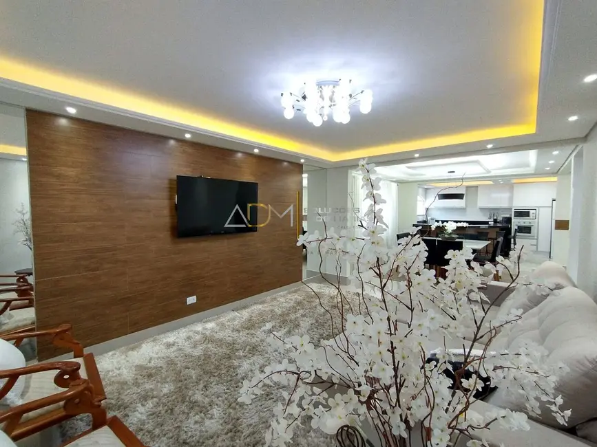 Foto 9 de Sobrado com 3 quartos à venda, 174m2 em Alto, Botucatu - SP