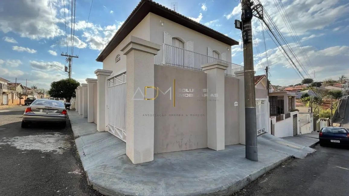 Foto 3 de Sobrado com 3 quartos à venda, 174m2 em Alto, Botucatu - SP