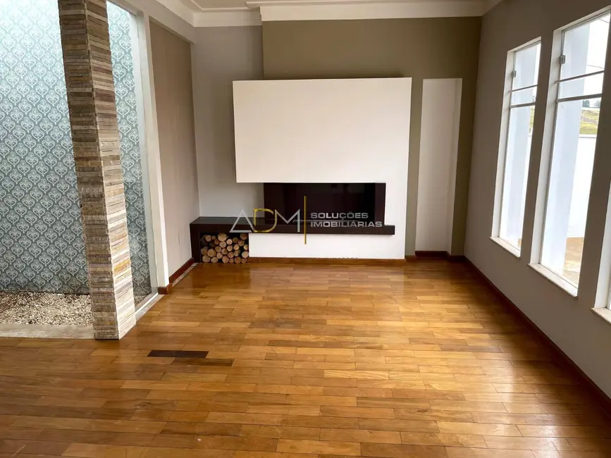 Foto 6 de Casa com 3 quartos à venda, 275m2 em Botucatu - SP