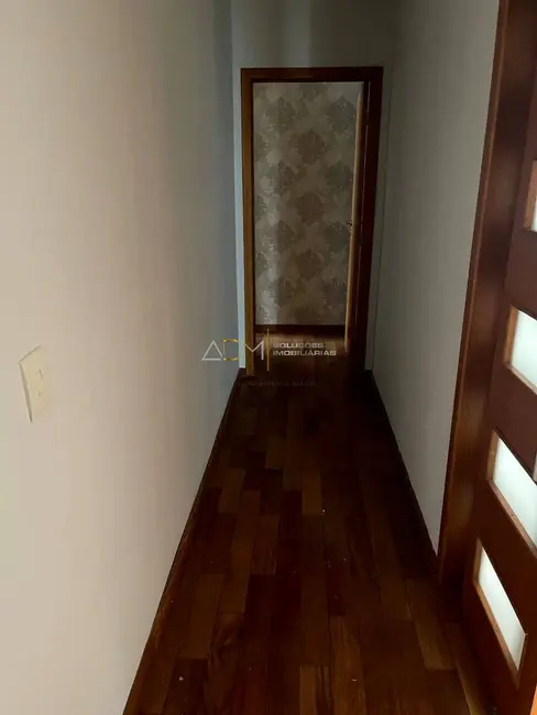 Foto 9 de Casa com 3 quartos à venda, 275m2 em Botucatu - SP