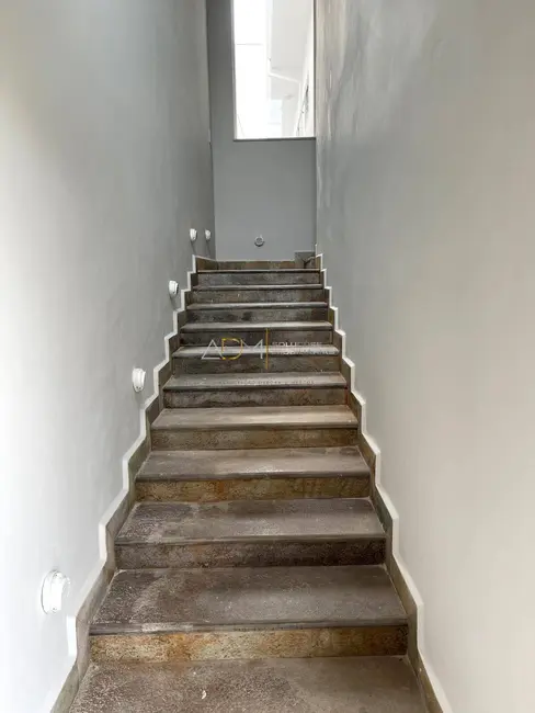 Foto 3 de Casa com 3 quartos à venda, 275m2 em Botucatu - SP