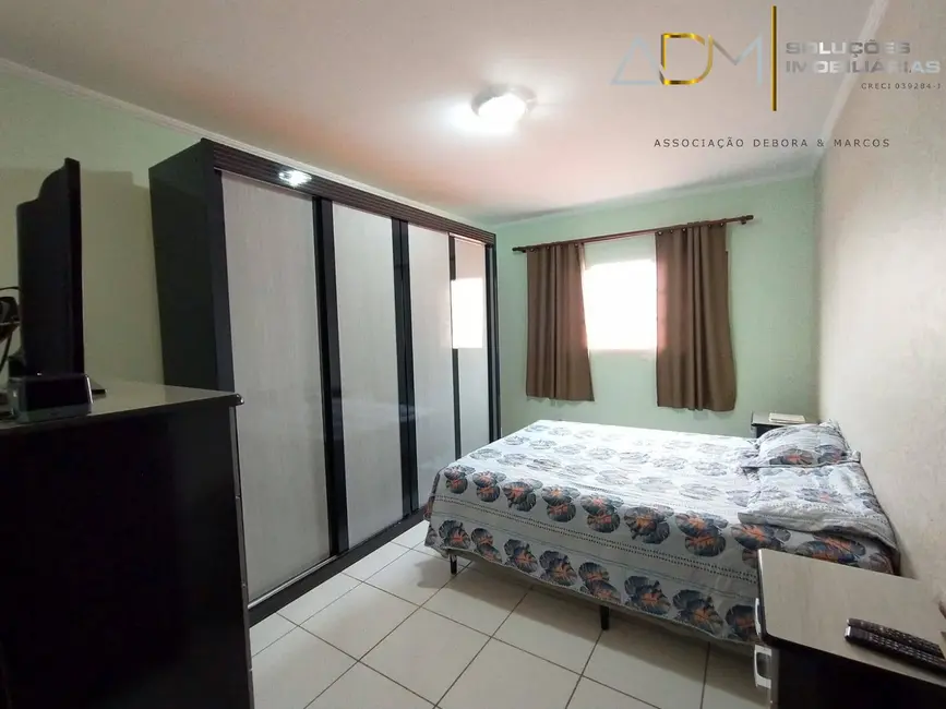 Foto 8 de Casa com 3 quartos à venda, 230m2 em Jardim Paraíso, Botucatu - SP